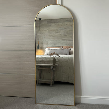 Stylish Gold-Framed Pinterest Mirror – 160 cm x 60 cm – Limited Time Sale!