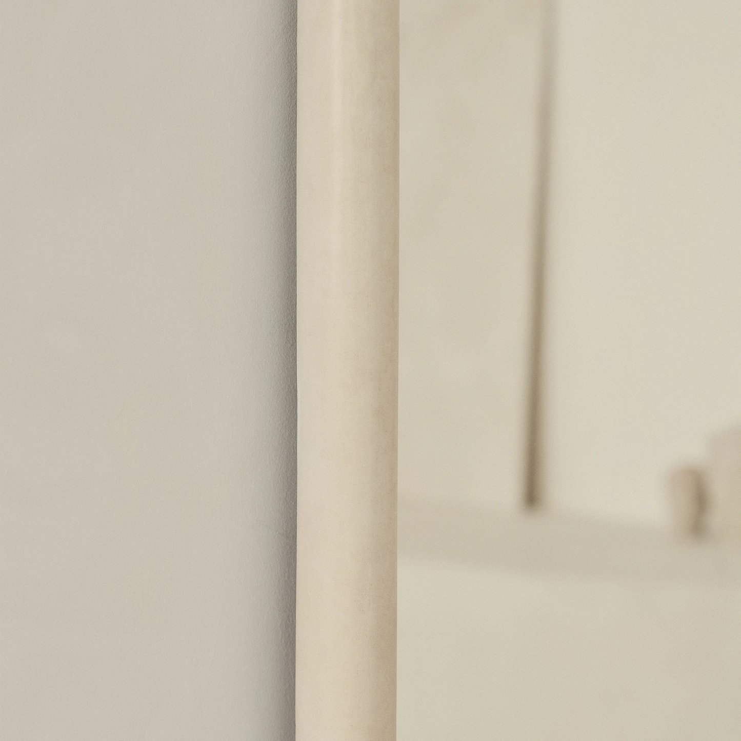 Stunning Oversized Full-Length Mirror with Elegant Curved Concrete Frame – 190 x 100 cm (Limited Time Clearance Sale!)